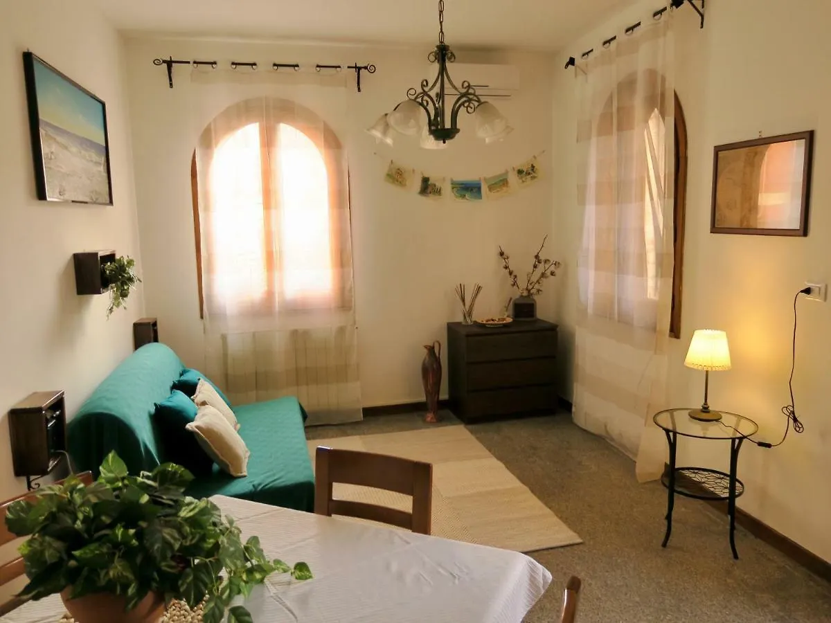Casa Del Viaggiatore contacts
